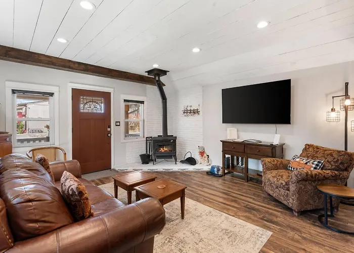 Cute 2 Bedroom Close To Downtown Prescott