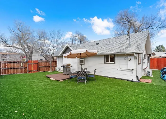 Dom wakacyjny Cute 2 Bedroom Close To Downtown